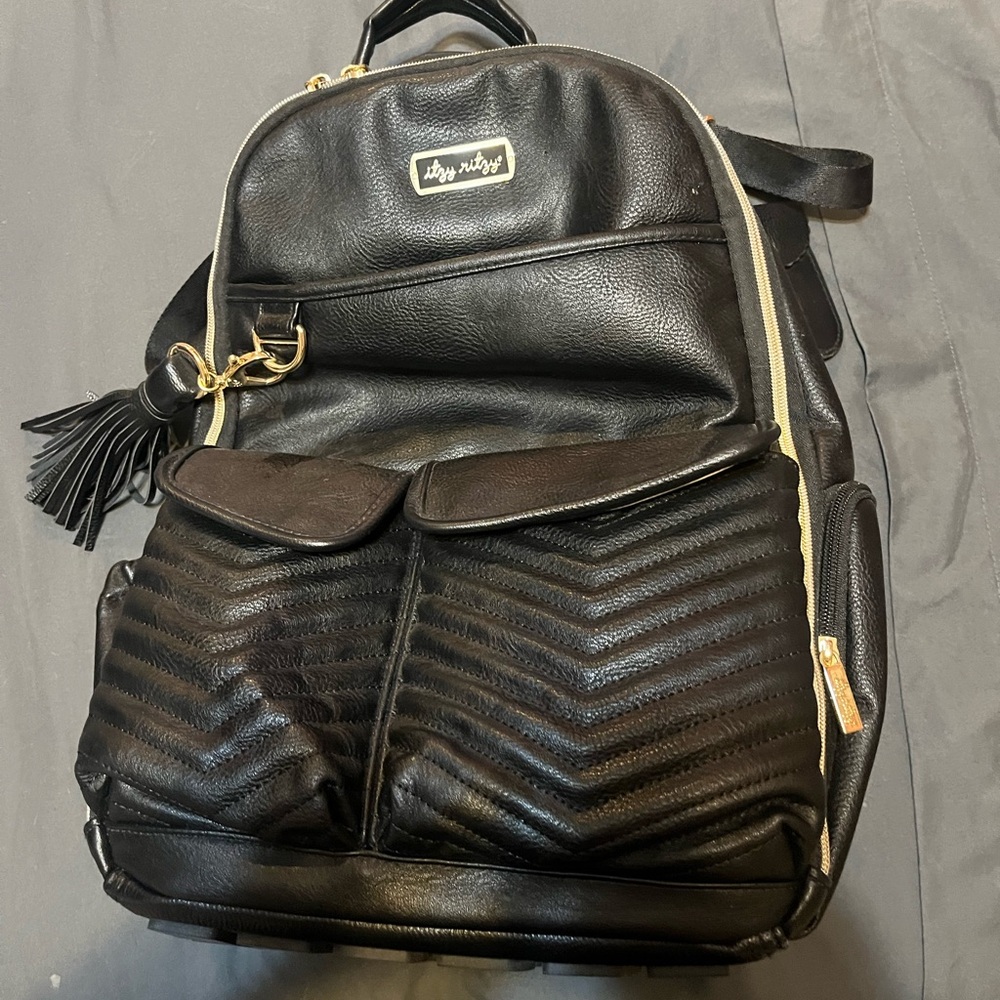 Itzy Ritzy Black Backpack with Tassel - Picture 2 of 12